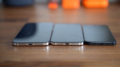 蘋果問卷曝光！iPhone 12將「裸機出售」　充電器、耳機要再掏錢