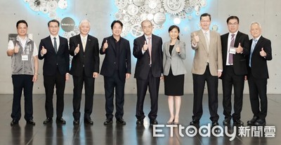 賴清德參訪桃園研華物聯網園區 允諾協助推動「先進智慧醫療特區」