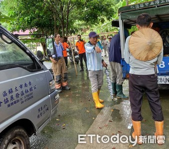 車上都是菇！機車停1天怪怪的　警消急搜山找到冰冷遺體