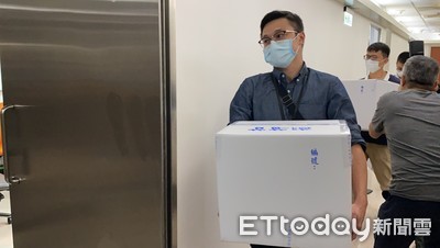 私菸案定調為超買！他好奇「SOGO收賄案」該如何正名...鄉民酸爆：超收