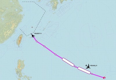 美軍「B-1B槍騎兵轟炸機」現身台灣東北部海域　進逼東海識別區