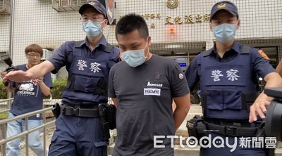 獨／追幕後真凶卡關！律師要狙擊館長槍手「做這件事」阻手機解密