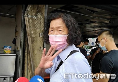 影／坎坷男豆漿店成焦屍...父母雙亡無人辦後事　神秘暖心董娘：我來送他一程