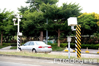 開查封車趴趴走還肇逃！原車主收罰單氣炸...檢起訴