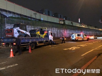 台南永康聯結車車禍　單車少女「虎口餘生」