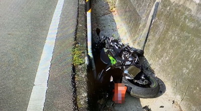 重機男大生水桶彎斷頸亡 ！182縣道取締千件　救護車半小時來一輛