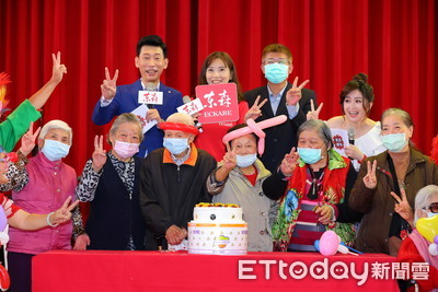 東森新連鎖赴安養院捐200包池上米偕小丑祝壽 83歲嬤:報復性瘋起來了!