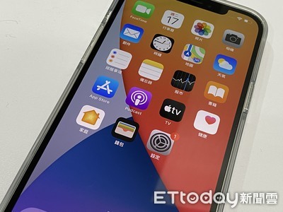 Apple Podcasts搶百萬聽眾 即日起開放網頁「嵌入」功能