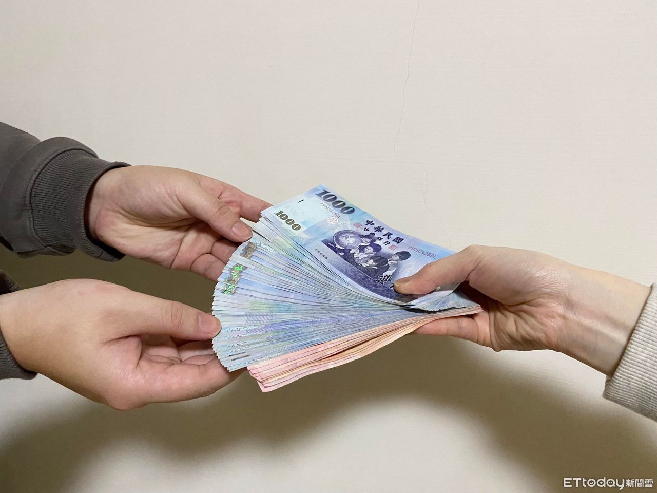 租屋族收公文手抖！被要求「繳回3年租屋補助」：要一次吐回