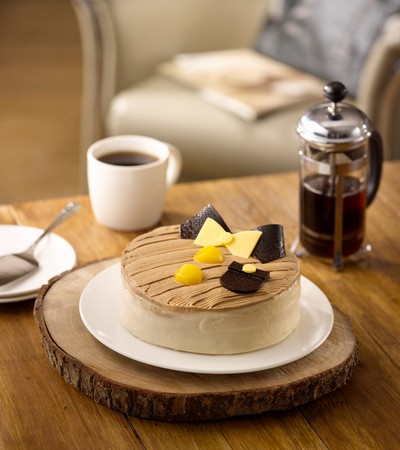 星巴克推出蛋糕新品,早鸟享9折