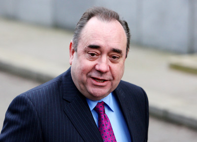 被控性侵10女　蘇格蘭前首席部長薩蒙德遭起訴14項罪名