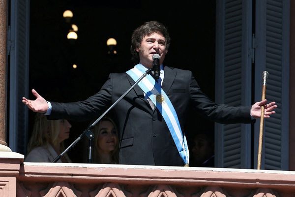 ▲▼阿根廷總統米雷伊（Javier Milei）2023年12月10日宣誓就職。（圖／路透）