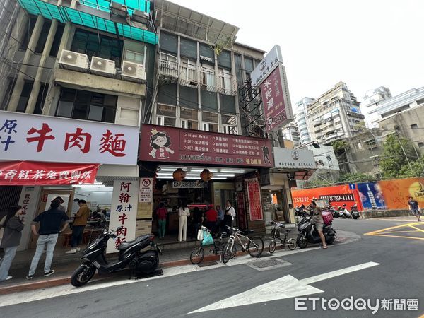 黃國昌岳父搬5200萬買雙城街米粉湯店面　老闆驚：真假啦！