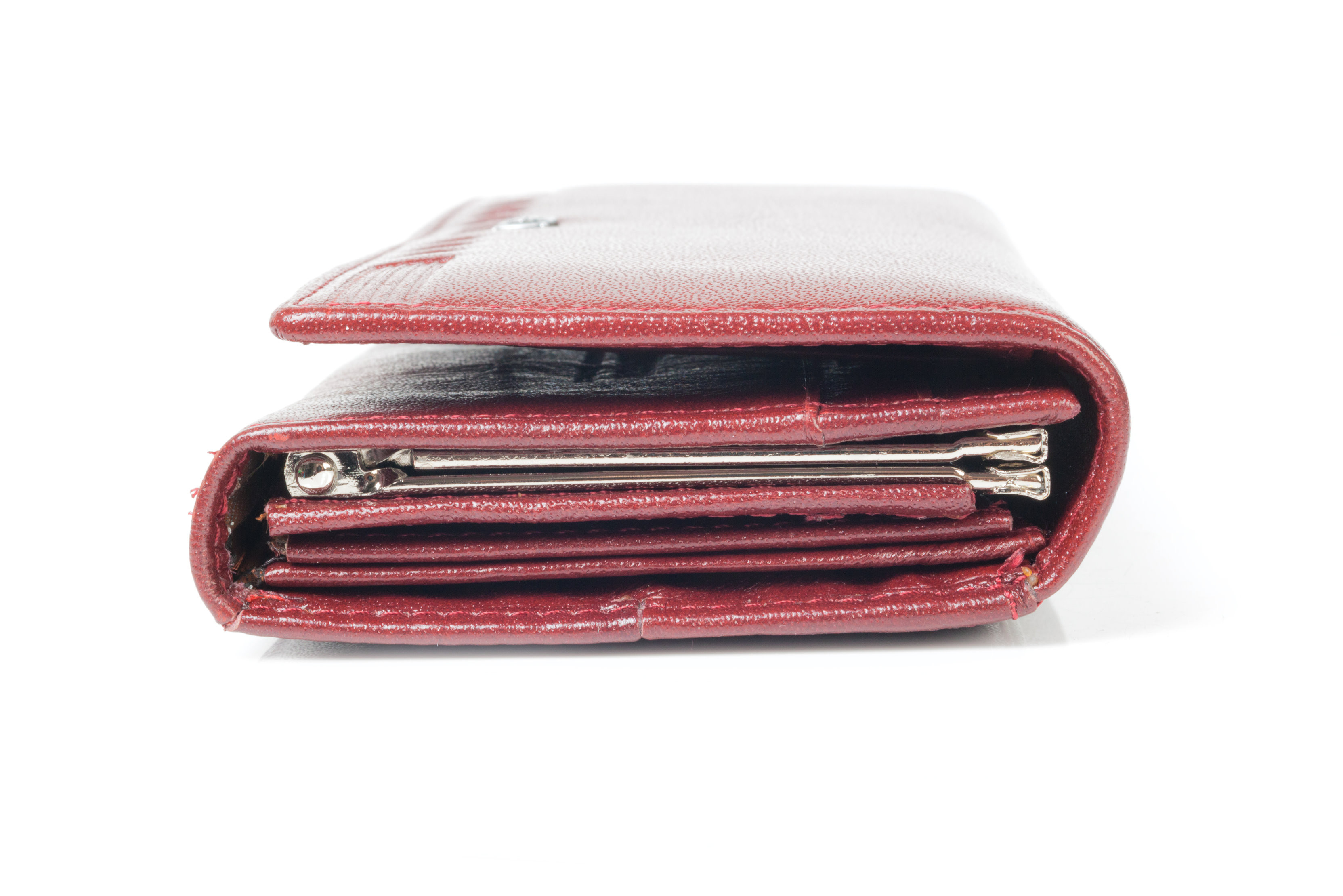 早餐店老板捡到皮夹送派出所 警拿走:大家都这样做!