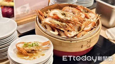 小龍蝦吃到飽快閃回歸！桃園喜來登Buffet餐檯升級不加價