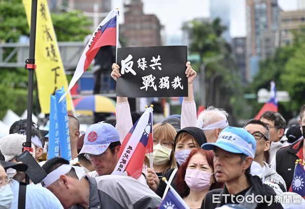 ▲▼ 國民黨主辦426「反綠共 戰獨裁 凱道一起站出來！」大型集會活動 。（圖／記者李毓康攝）