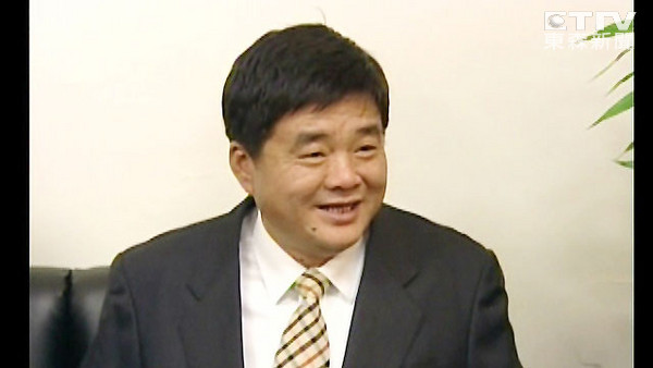 前云林县长张荣味 1999-2005年