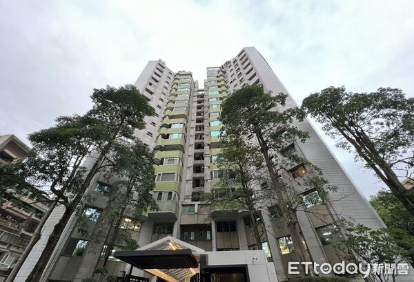 黃國昌「億級租屋處」曝　在地房仲揭鄰居們背景